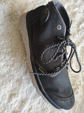Palladium Pampa Lite  Sneakers Boots Speckled Sole Men's Size 10.5 03990-011-M